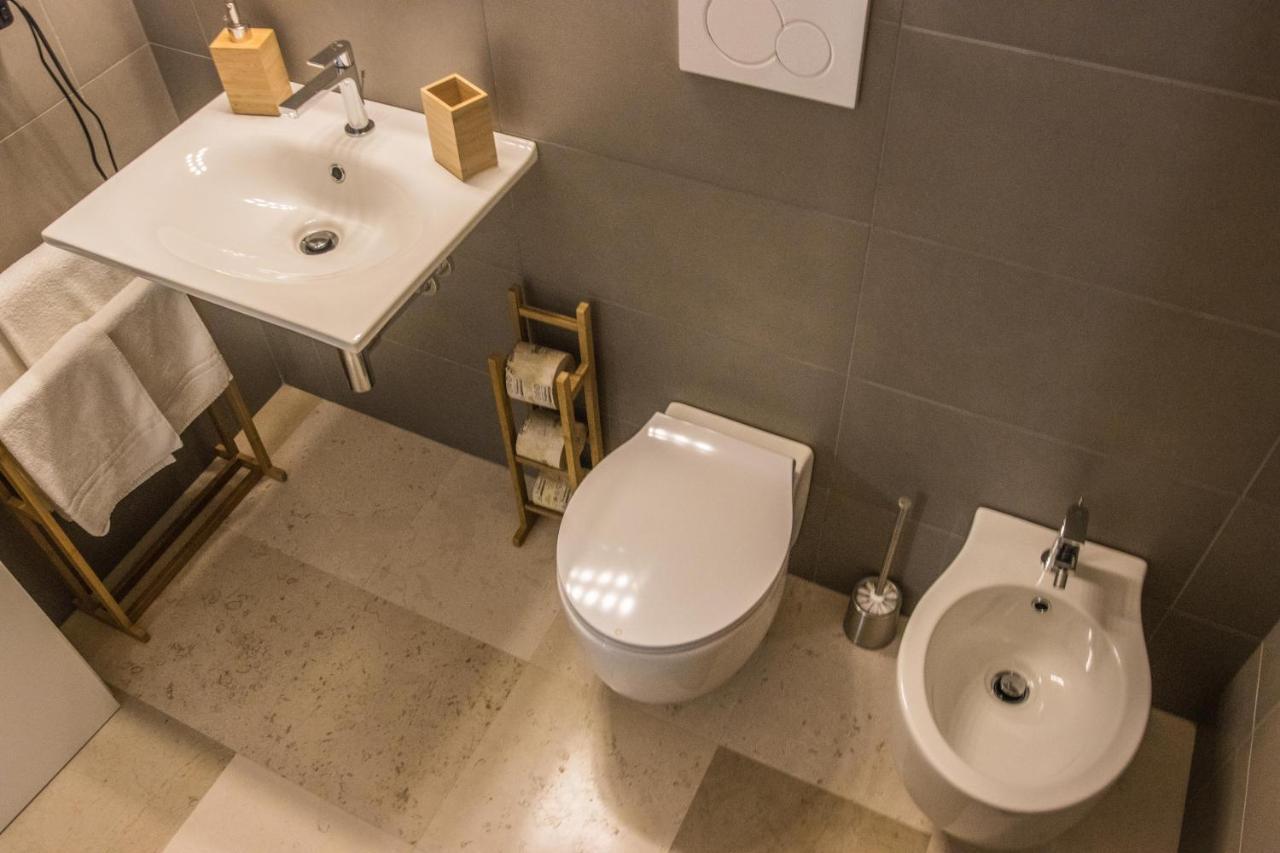 B&B Colonna - Mole Sua Stat Альтамура Екстер'єр фото